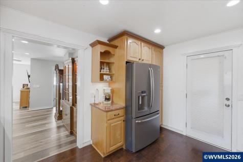 204 N 3rd Street Jefferson OR 97352