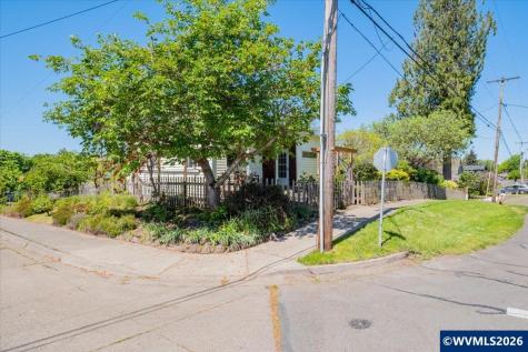 204 N 3rd Street Jefferson OR 97352
