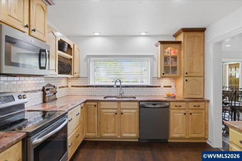 204 N 3rd Street Jefferson OR 97352