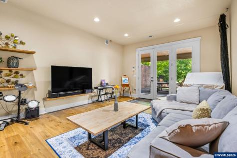 3355 Huckleberry Court S Salem OR 97302