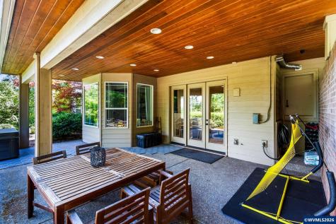 3355 Huckleberry Court S Salem OR 97302