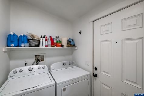 7570 Olney Street SE Salem OR 97317