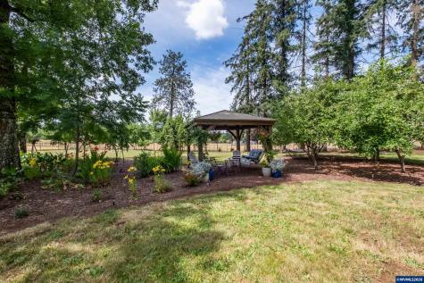 7570 Olney Street SE Salem OR 97317