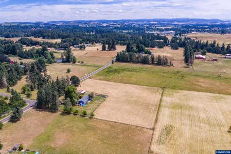 7570 Olney Street SE Salem OR 97317