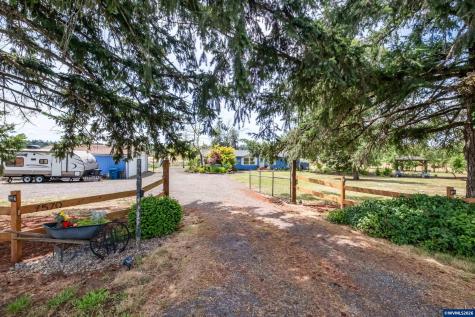 7570 Olney Street SE Salem OR 97317