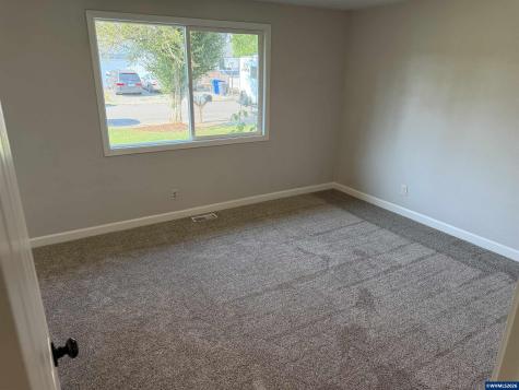 2368 Aldine NE Court Keizer OR 97303