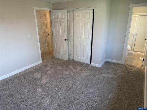 2368 Aldine NE Court Keizer OR 97303