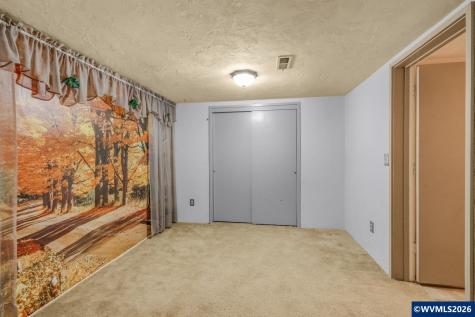 2225 W 28th Avenue Eugene OR 97405-0000