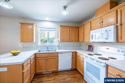 1825 SW Easy Street Corvallis OR 97333