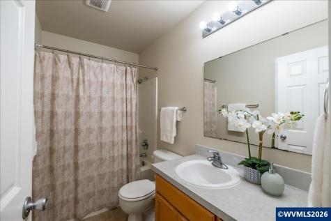 1825 SW Easy Street Corvallis OR 97333
