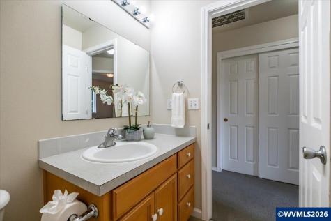 1825 SW Easy Street Corvallis OR 97333