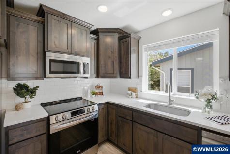 337 N 18th Street Philomath OR 97370