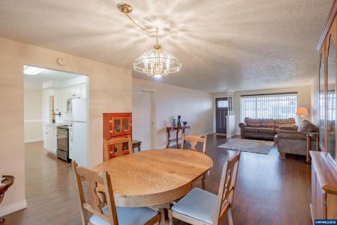 474 E Clackamas Circle Woodburn OR 97071