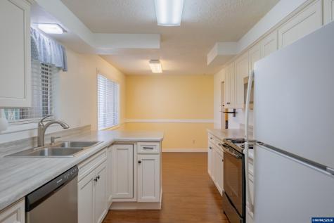 474 E Clackamas Circle Woodburn OR 97071