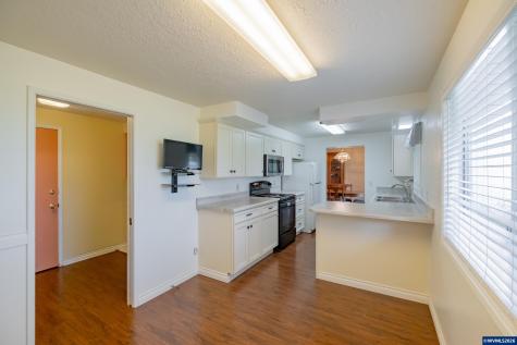 474 E Clackamas Circle Woodburn OR 97071