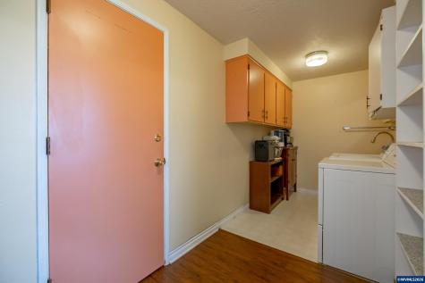 474 E Clackamas Circle Woodburn OR 97071
