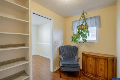 474 E Clackamas Circle Woodburn OR 97071