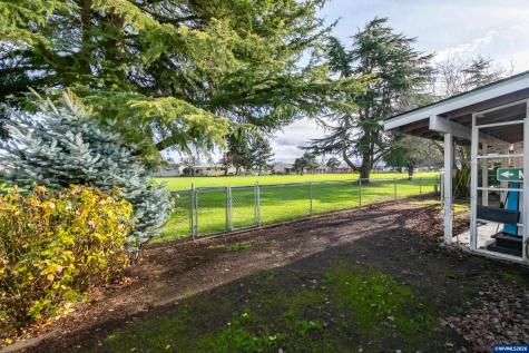 474 E Clackamas Circle Woodburn OR 97071