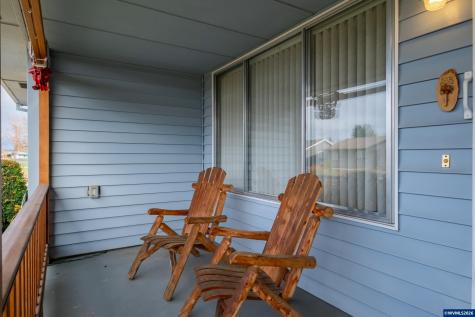 474 E Clackamas Circle Woodburn OR 97071