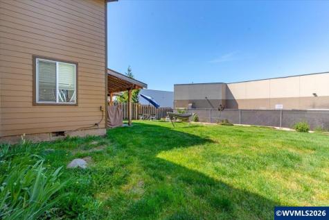 1305 Glacier View Street SE Salem OR 97317