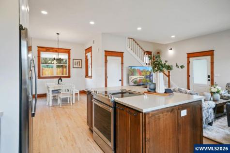 46 Walnut Street Independence OR 97351