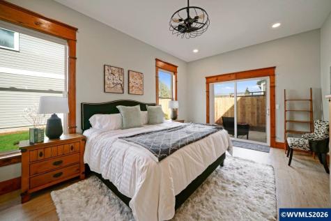 46 Walnut Street Independence OR 97351