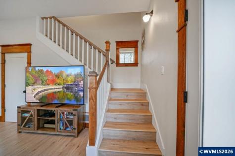 46 Walnut Street Independence OR 97351
