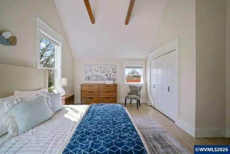 46 Walnut Street Independence OR 97351