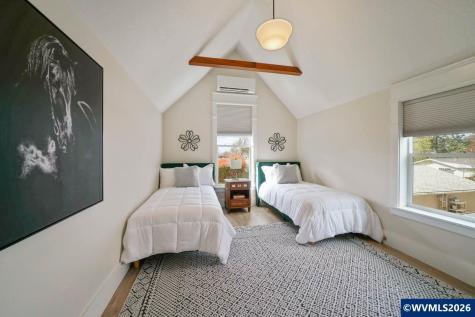 46 Walnut Street Independence OR 97351
