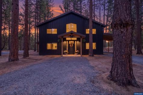2507 Rohlfing Circle La Pine OR 97739