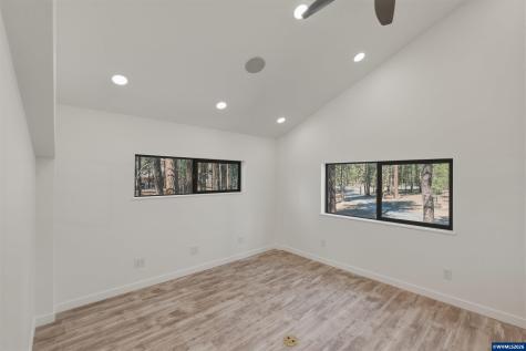 2507 Rohlfing Circle La Pine OR 97739