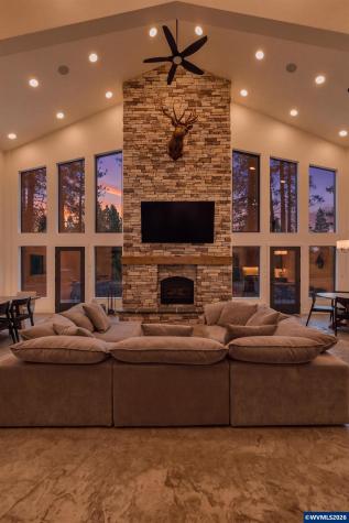 2507 Rohlfing Circle La Pine OR 97739