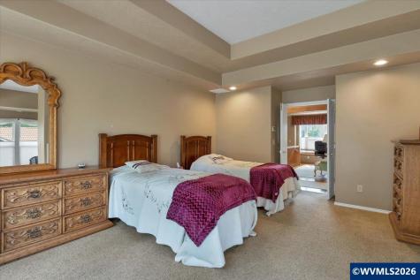 4890 Chauncey Street SE Salem OR 97302-1892