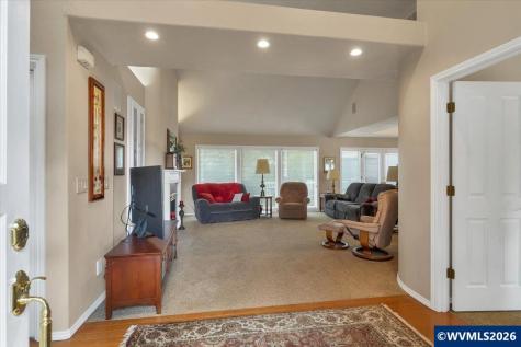 4890 Chauncey Street SE Salem OR 97302-1892