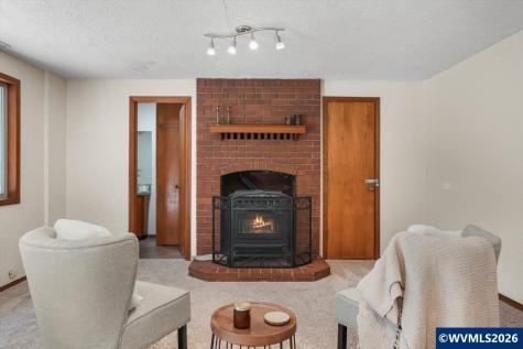 3519 NW Robin Place Corvallis OR 97330