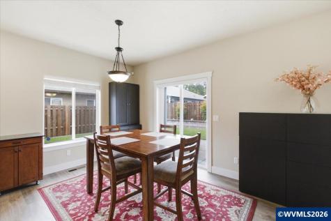 2112 Equestrian Lp S Salem OR 97302