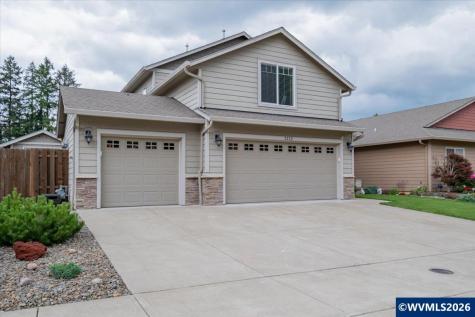 2112 Equestrian Lp S Salem OR 97302