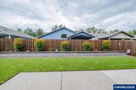 2112 Equestrian Lp S Salem OR 97302