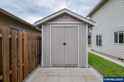 2112 Equestrian Lp S Salem OR 97302