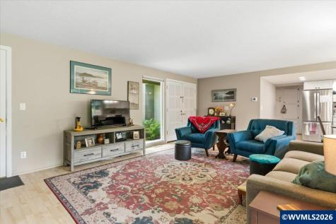 806 Nightingale Court NE Keizer OR 97303