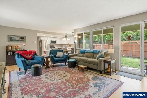 806 Nightingale Court NE Keizer OR 97303