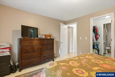 806 Nightingale Court NE Keizer OR 97303