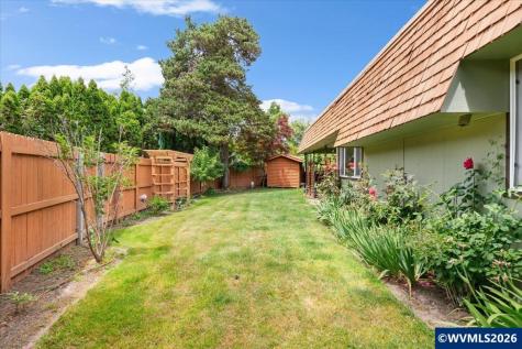806 Nightingale Court NE Keizer OR 97303