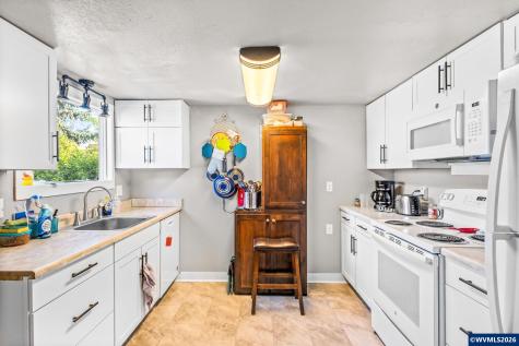 317 SE 4th Avenue Albany OR 97321