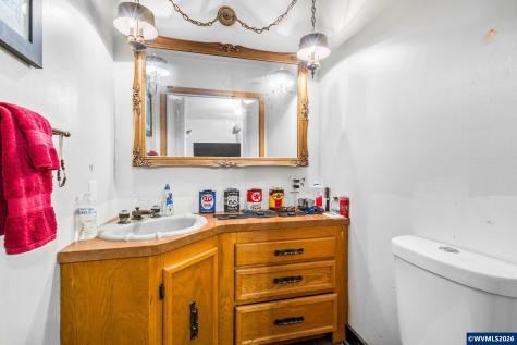 317 SE 4th Avenue Albany OR 97321