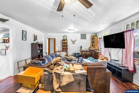 317 SE 4th Avenue Albany OR 97321