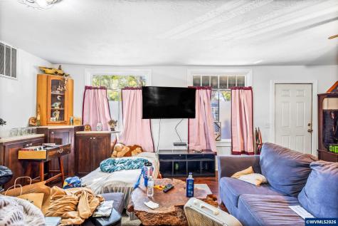 317 SE 4th Avenue Albany OR 97321