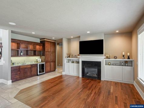 5489 Salal Street SE Salem OR 97306
