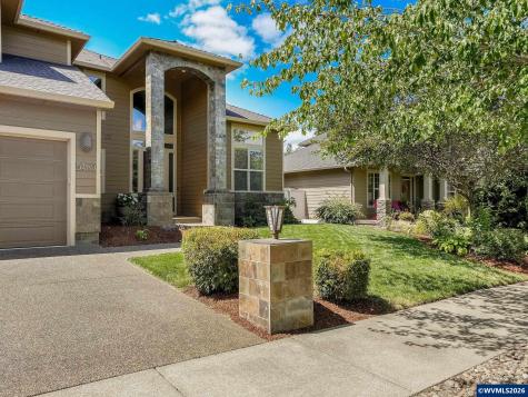 5489 Salal Street SE Salem OR 97306