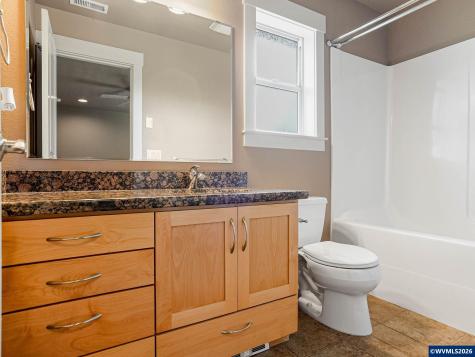 5489 Salal Street SE Salem OR 97306